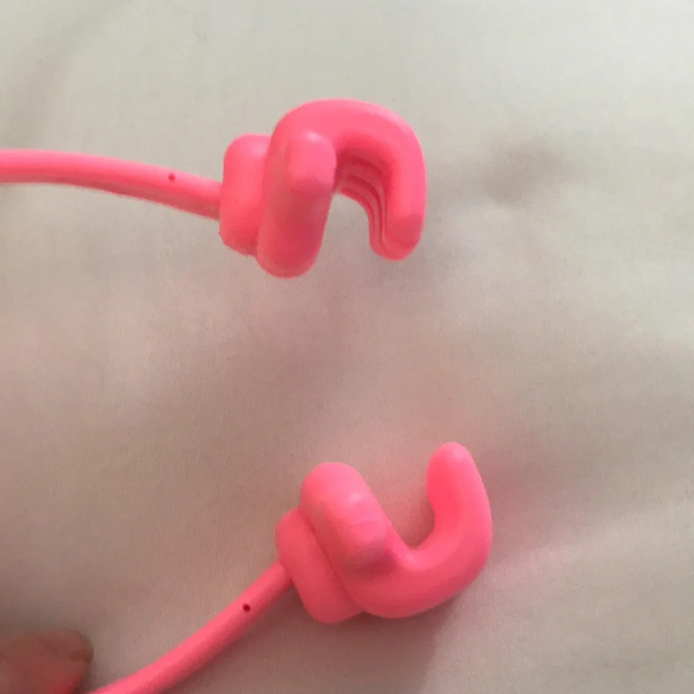 🌸NEW🌸 Pink Thumbs Up Cell Phone Holder